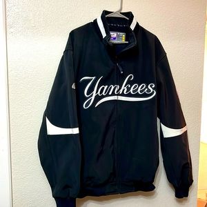 New York Yankees Majestic Therma Base Dugout Jacket